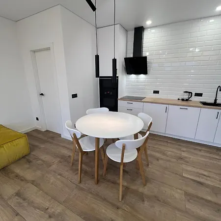 Apartment петра дорошенка 4а *