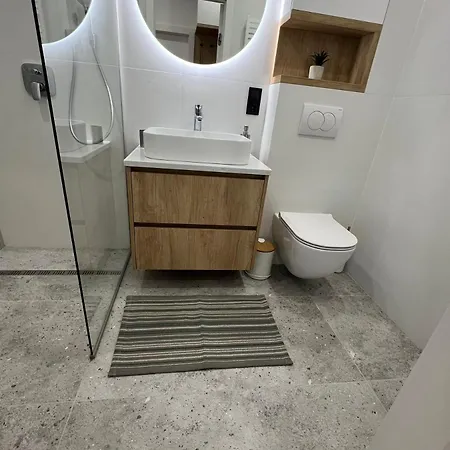 Apartment петра дорошенка 4а