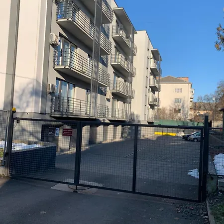 Apartman петра дорошенка 4а